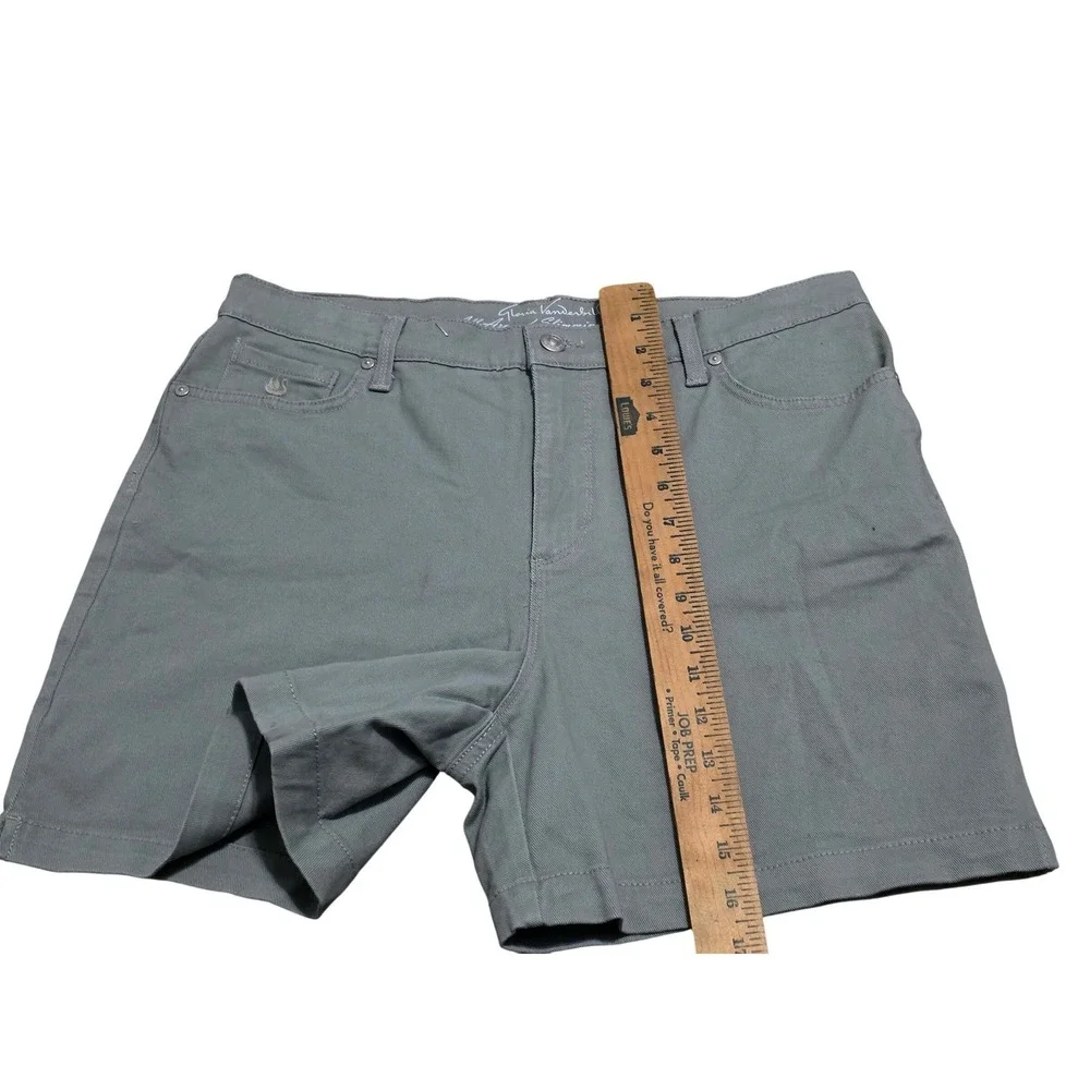 Gloria Vanderbilt All-Around Slimming‎ Effect Women's Amanda Shorts Sz 12p Green